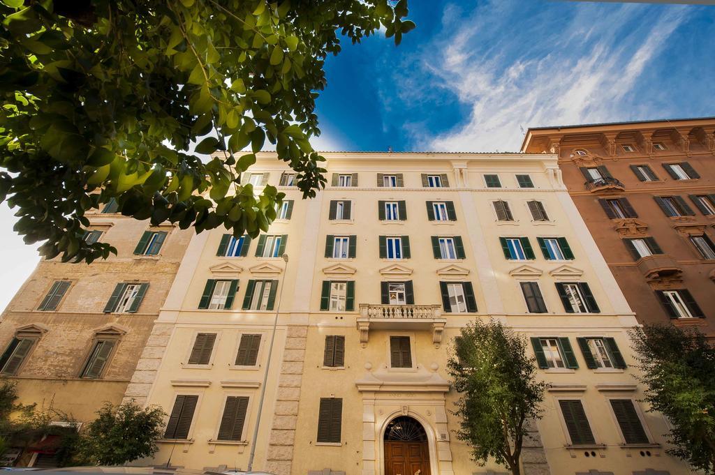 ローマBernini Houseアパートメント エクステリア 写真